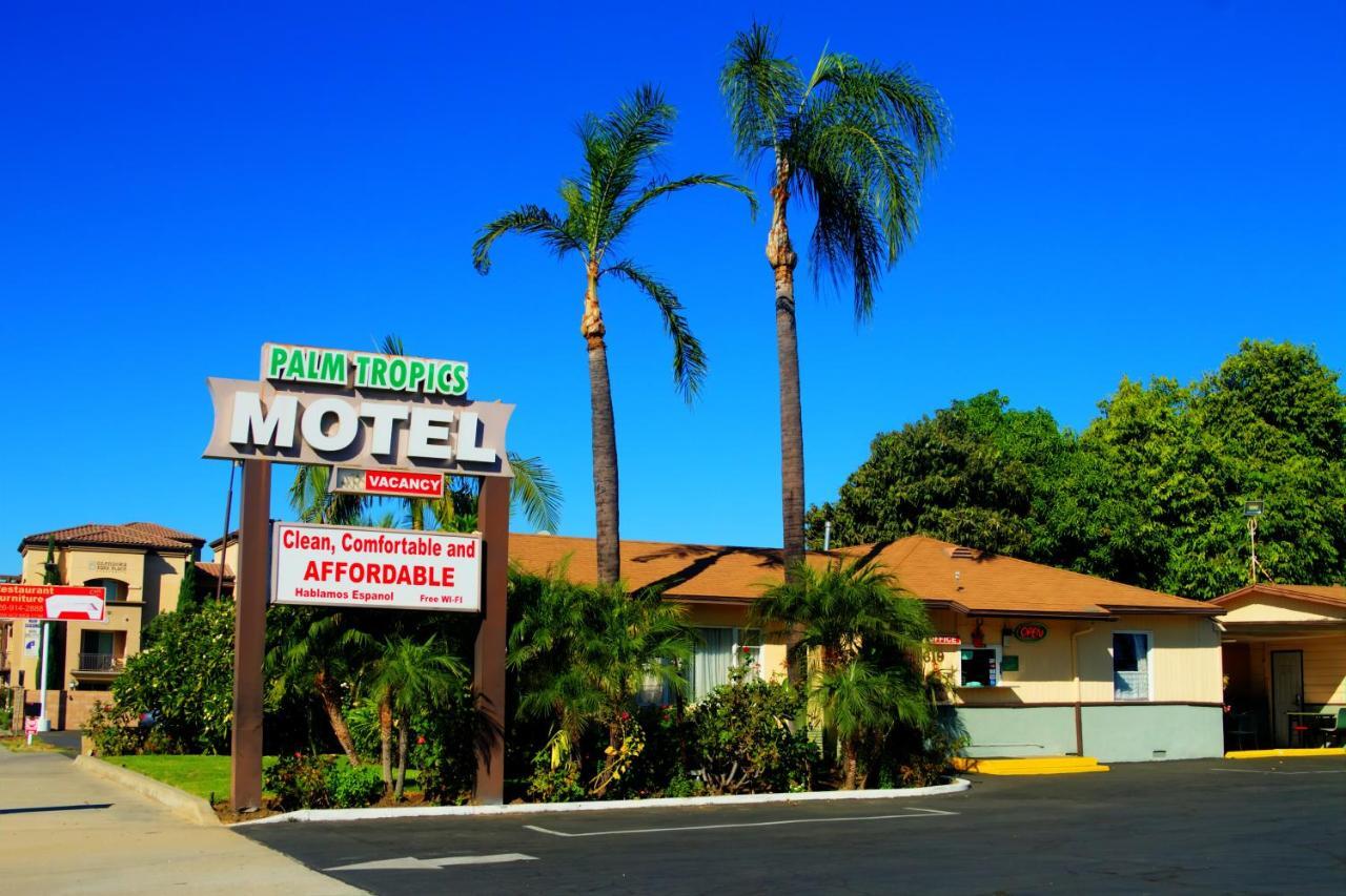 Palm Tropics Motel Глендора Екстериор снимка